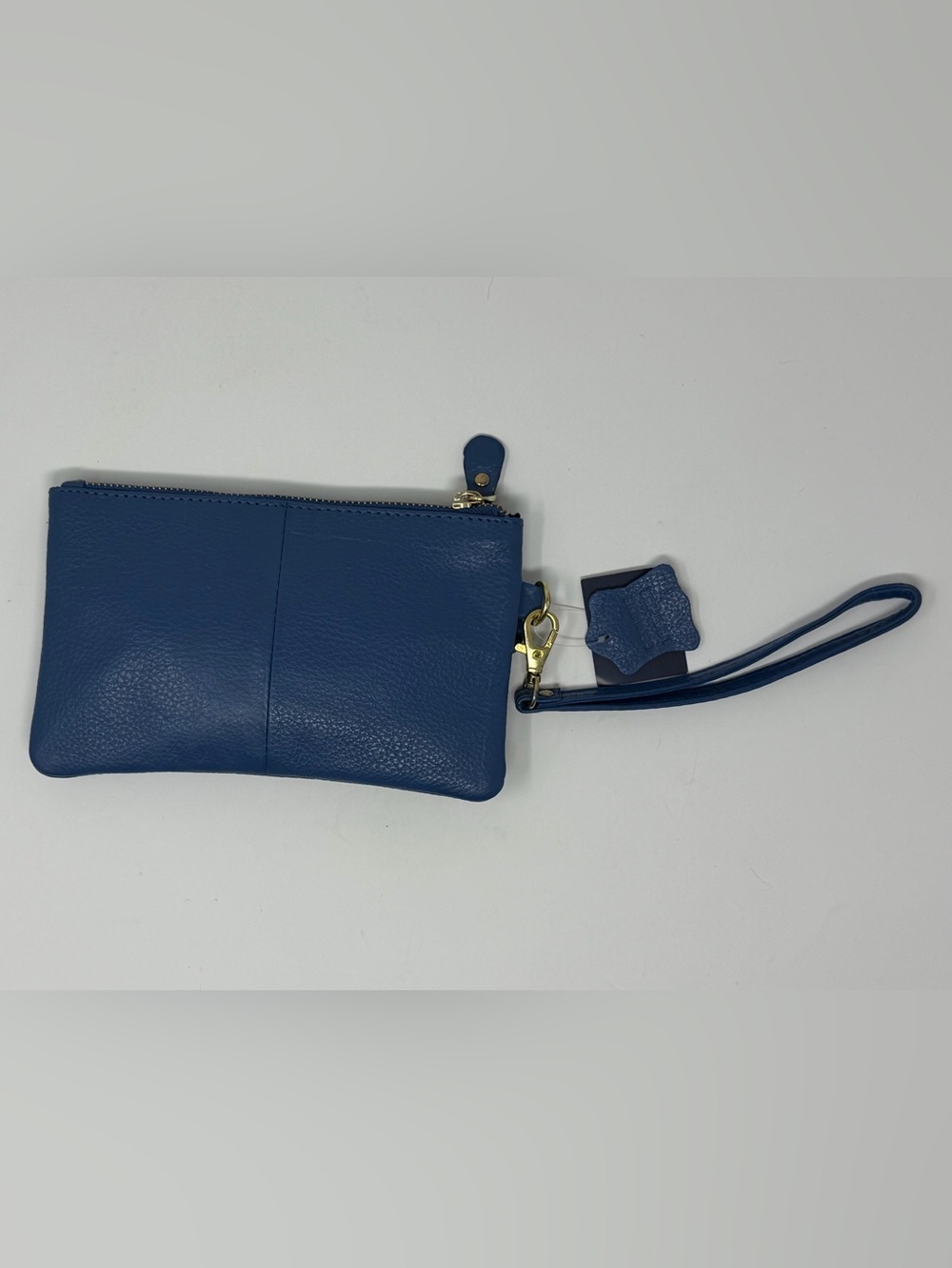 Women’s Blue Leather Solid Wristlet Wallet New with Tags